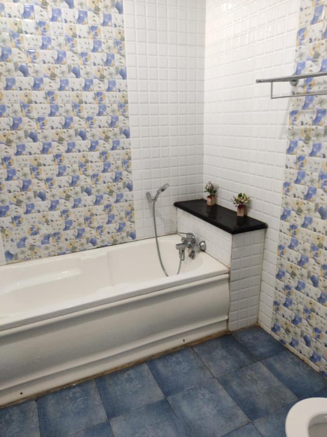 Subasree Cottage Tirunallar Экстерьер фото